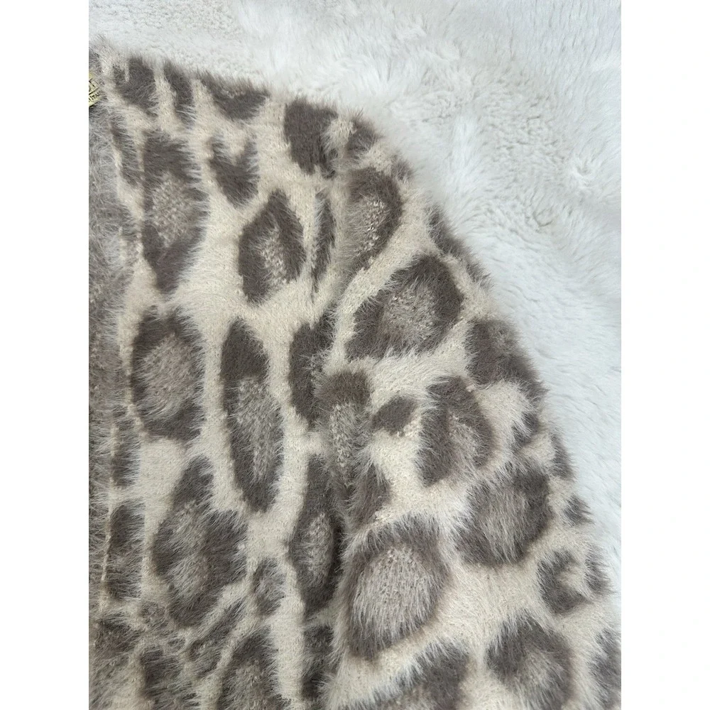 Vinizbena Leopard Print‎ Fuzzy Cardigan Open Front Women's  Size L/XL